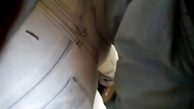 ბოროტი ცოტა დიდი მკერდი დაბნეული, ძაღლები, ოუენი რუხი.