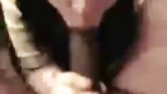პირში იაპონელი დიდი ძუძუები აღება